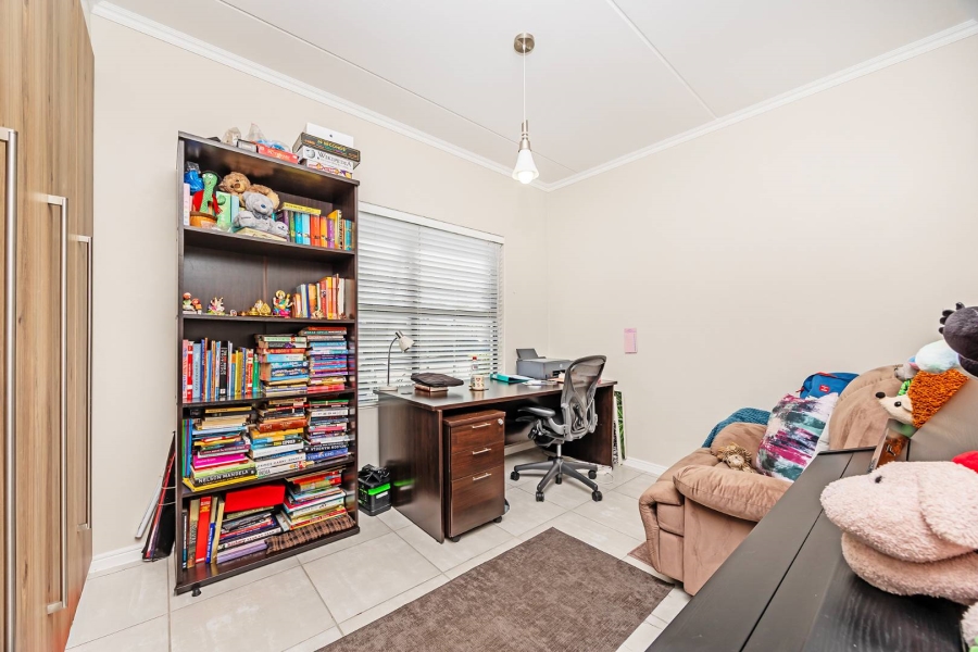 3 Bedroom Property for Sale in Richwood Western Cape